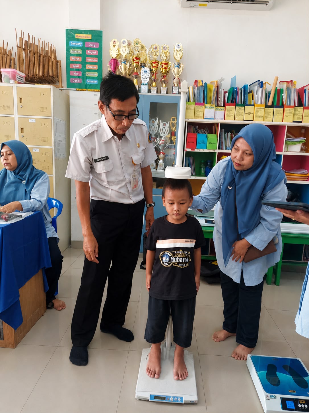 Pelaksanaan Posyandu Lansia dan Balita RW 004 Kelurahan Pademangan Timur 8