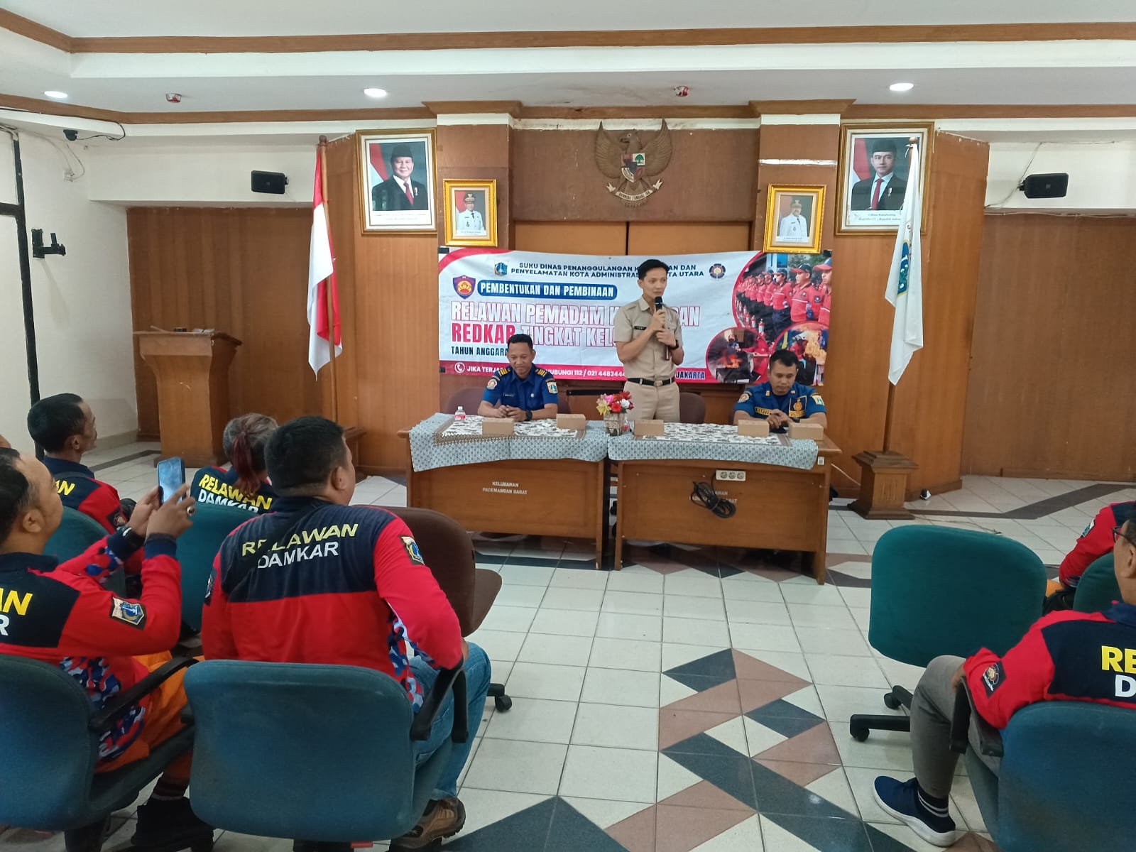 Pembentukan dan Pembinaan REDKAR Perkuat Kesiapsiagaan Masyarakat di Kelurahan Pademangan Barat 3