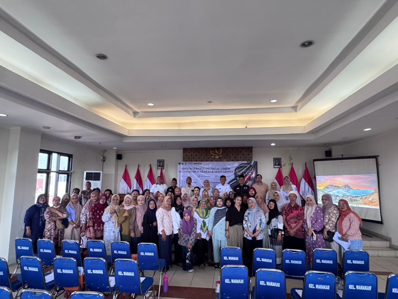 Dukung Daya Saing Usaha Lokal, Camat Tanjung Priok Buka Bimtek Sertifikasi Halal UMKM Kelurahan Warakas 2