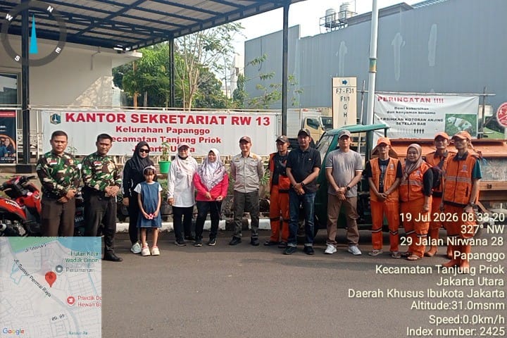 Kerja Bakti di RW 013, Wujud Kolaborasi Masyarakat dan Pemerintah Menjaga Kebersihan Lingkungan 6