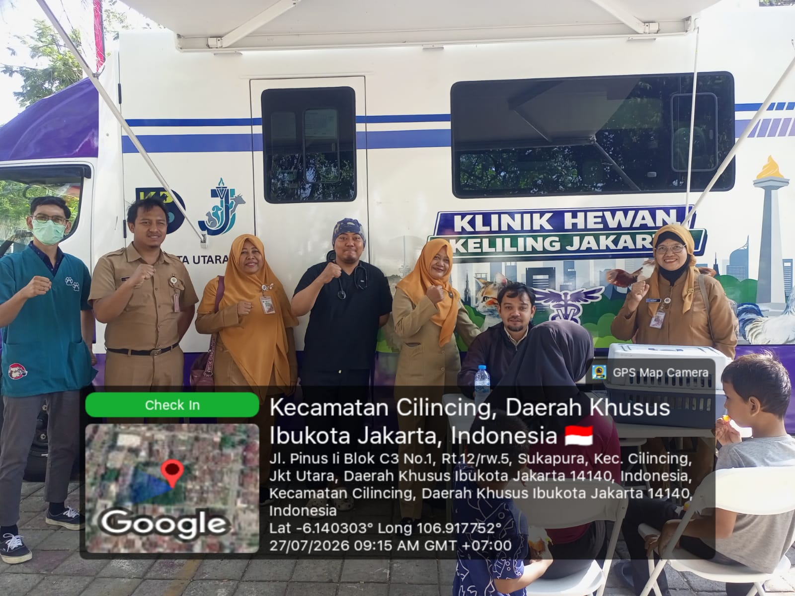 Tingkatkan Kesejahteraan Hewan Peliharaan, Kelurahan Sukapura Monitoring Klinik Hewan Keliling di RPTRA Pinus 3
