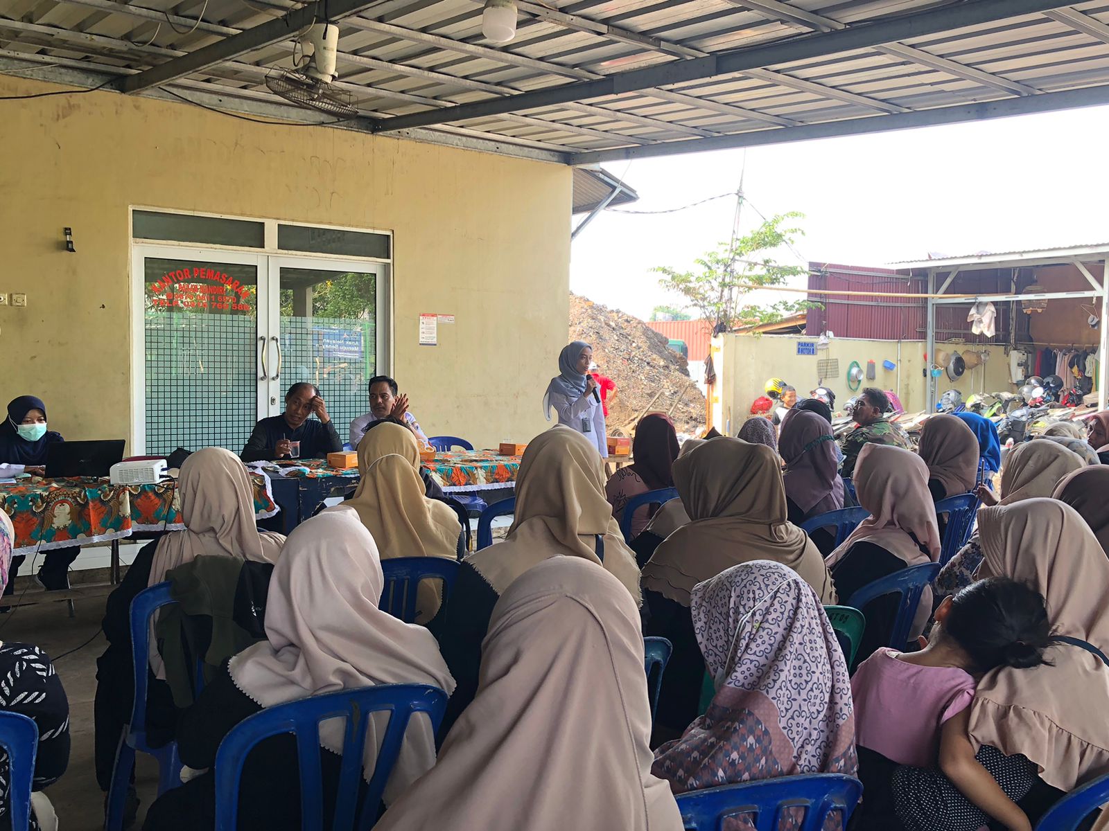 Sosialisasi Penanganan Stunting Dan Penataan Kawasan Stop BABS Di Wilayah Kelurahan Tugu Selatan 2
