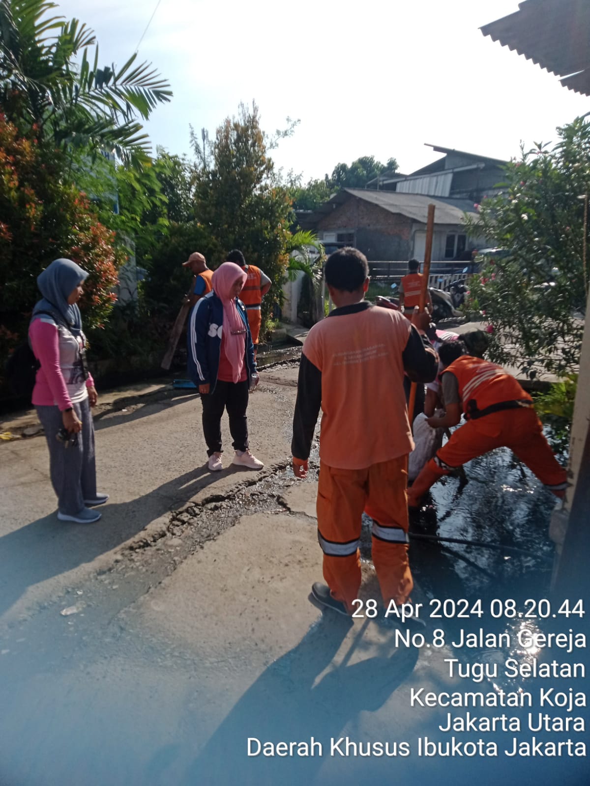 Giat Kerja Bakti di Wilayah RW. 07 Kelurahan Tugu Selatan 6