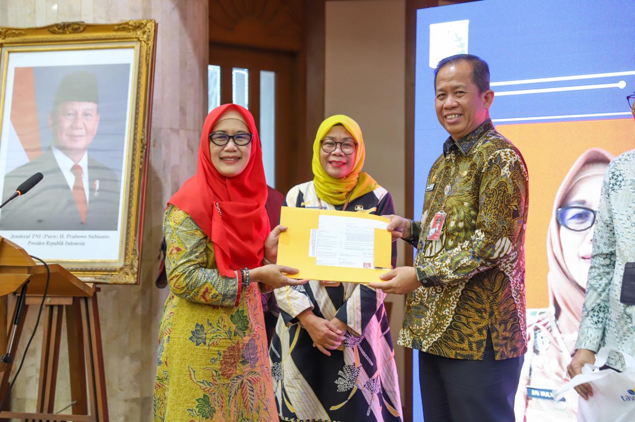 Penyerahan SK Pensiun BUP 1 Februari 2025 1