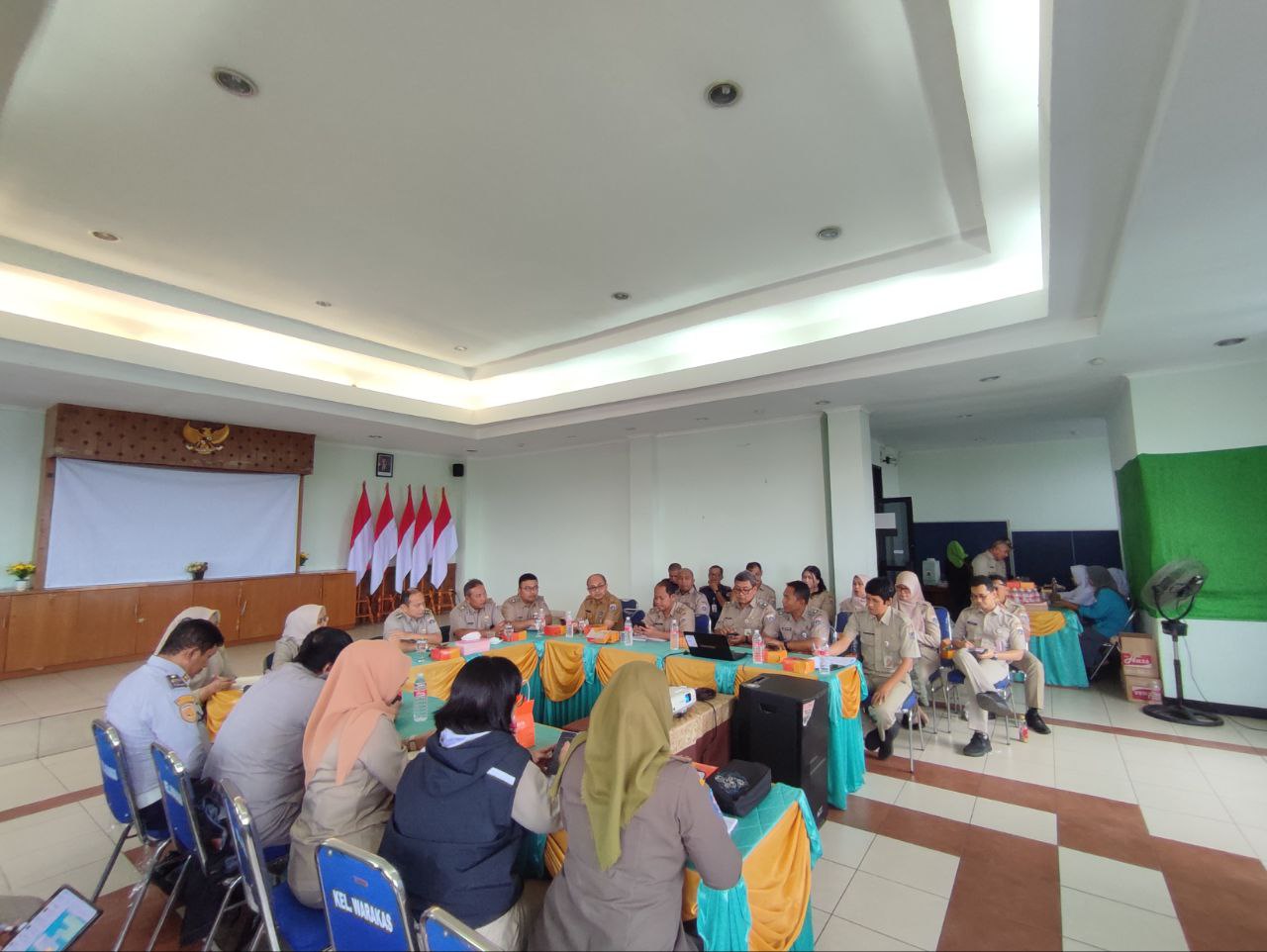 Pelaksanaan Rapat Koordinasi Tingkat Kecamatan (Rakorcam) di Kantor Lurah Warakas, Tanjung Priok 1