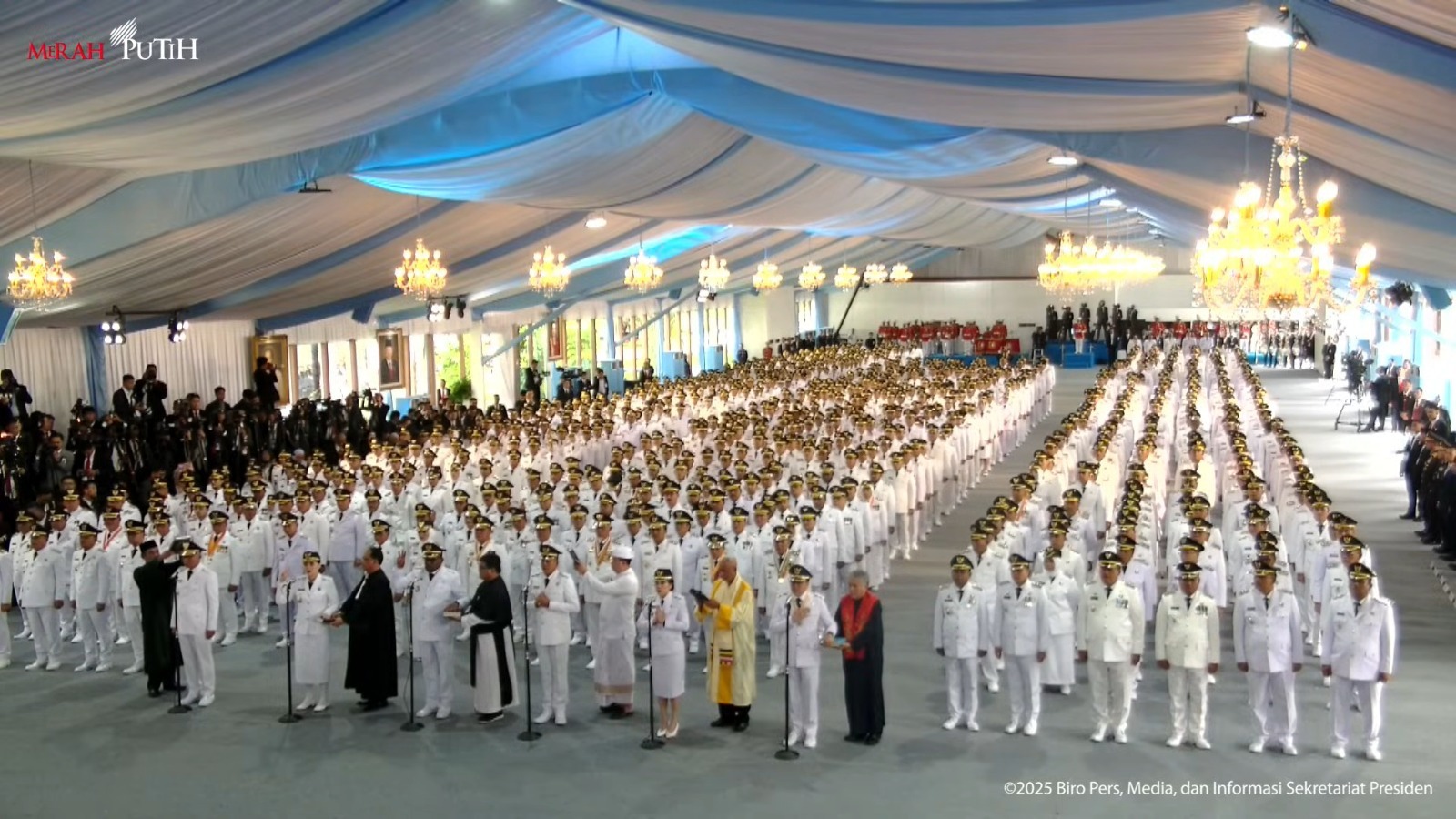 Pelayanan Daya Listrik dengan Genset pada Kegiatan Pelantikan Kepala Daerah Hasil Pilkada Serentak Tahun 2024, Penyambutan, Serah Terima Jabatan, dan Pidato Sambutan Gubernur dan Wakil Gubernur DKI Jakarta Masa Jabatan Tahun 2025-2030 5
