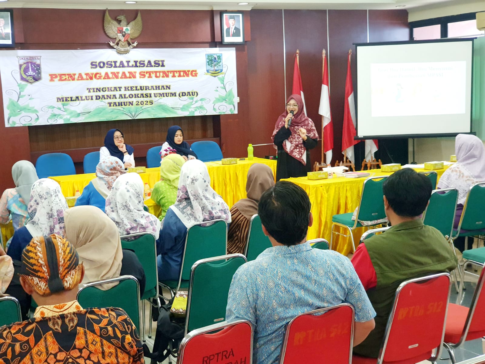 Tekan Angka Stunting, Kelurahan Sunter Agung Gelar Sosialisasi dan Optimalisasi Kegiatan PKK Melalui DAU Tahap II 4