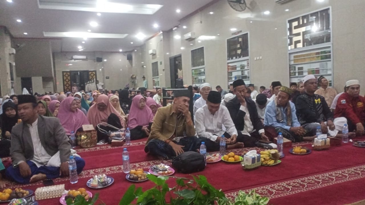 Lurah Cilincing Hadiri Peringatan Isra Mi’raj di RW 01 2