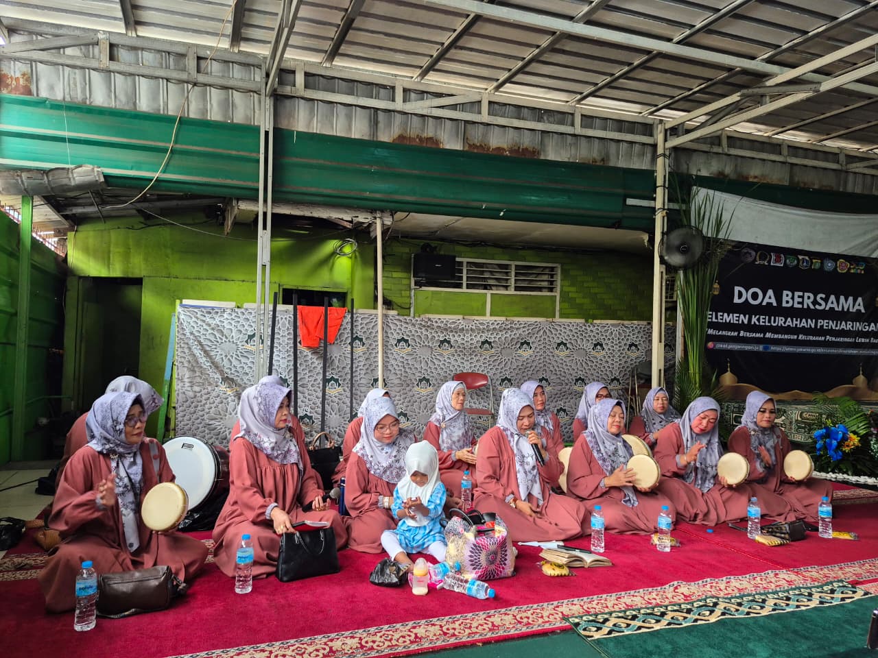 Pengajian Rutin TP PKK Kelurahan Penjaringan, Perkuat Kebersamaan Bangun Wilayah Lebih Baik 6