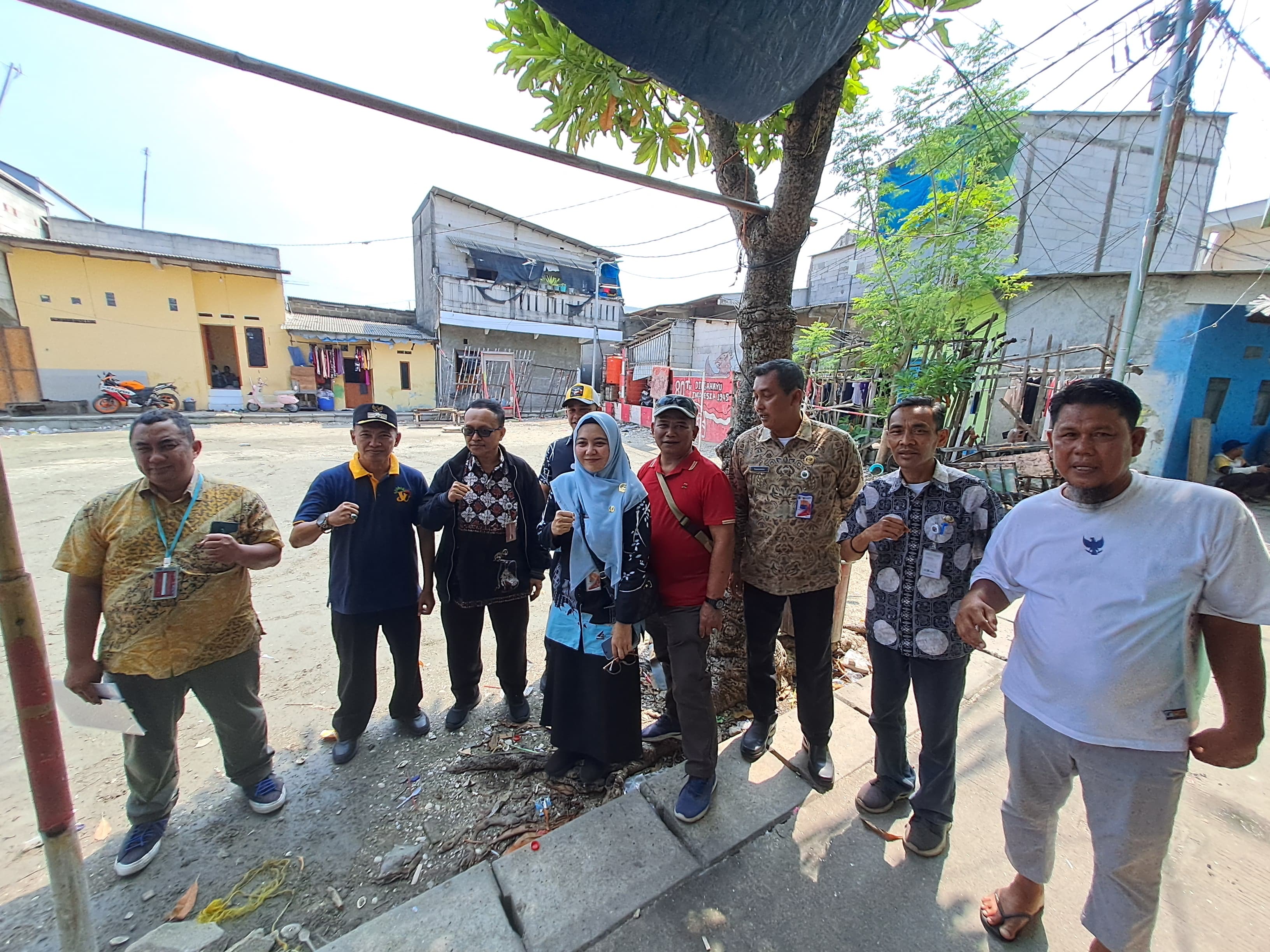 Peninjauan Lokasi Usulan Pembangunan Sarana Lapangan Olahraga 3