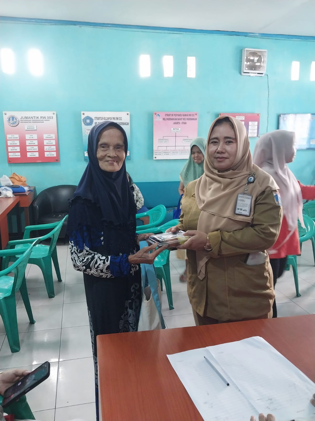 Kegiatan Posyandu Lansia di RW 3 Kelurahan Pademangan Barat. 2
