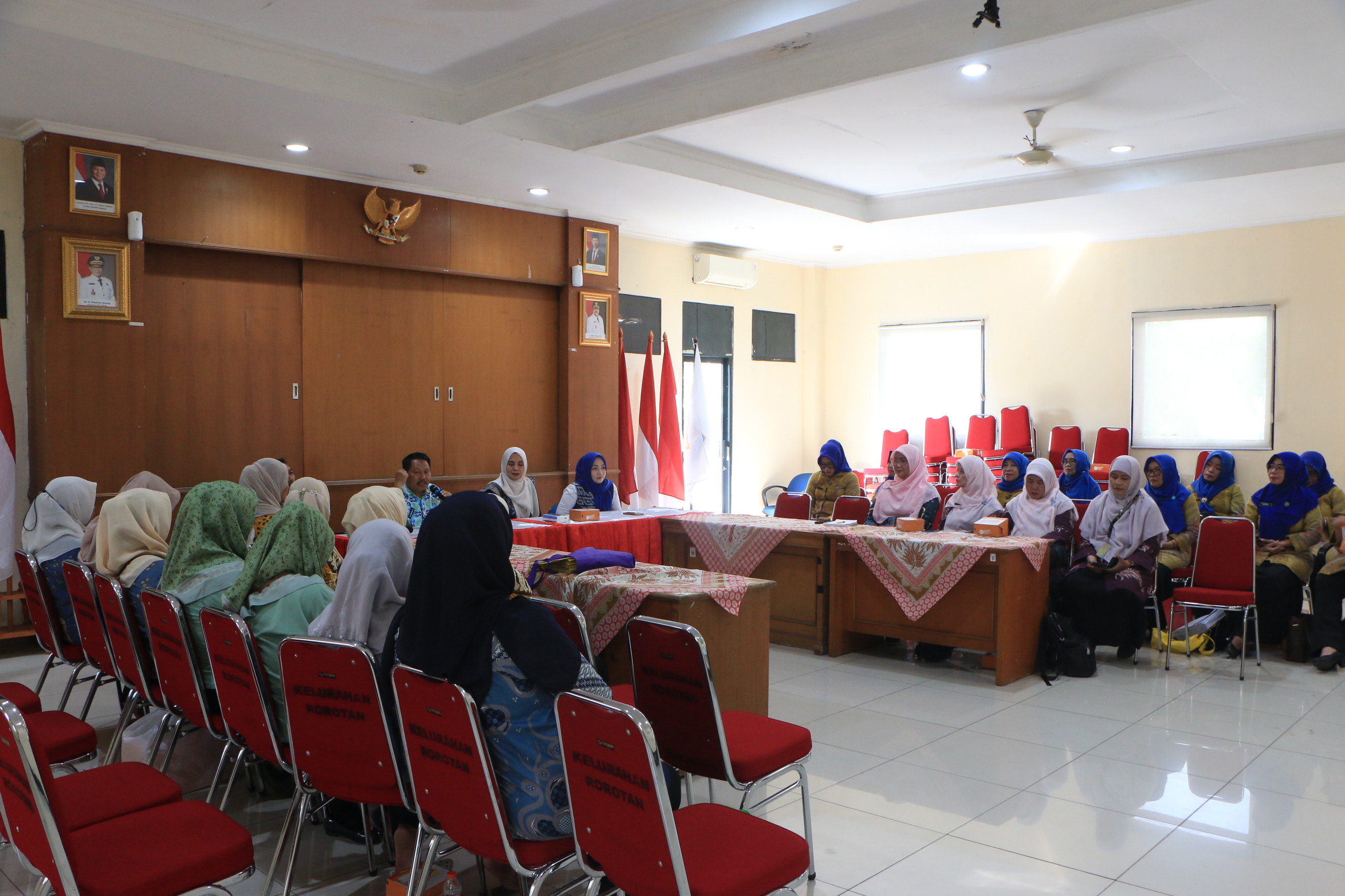 MONITORING DAN PEMBINAAN ADMINISTRASI PKK TINGKAT KECAMATAN 1