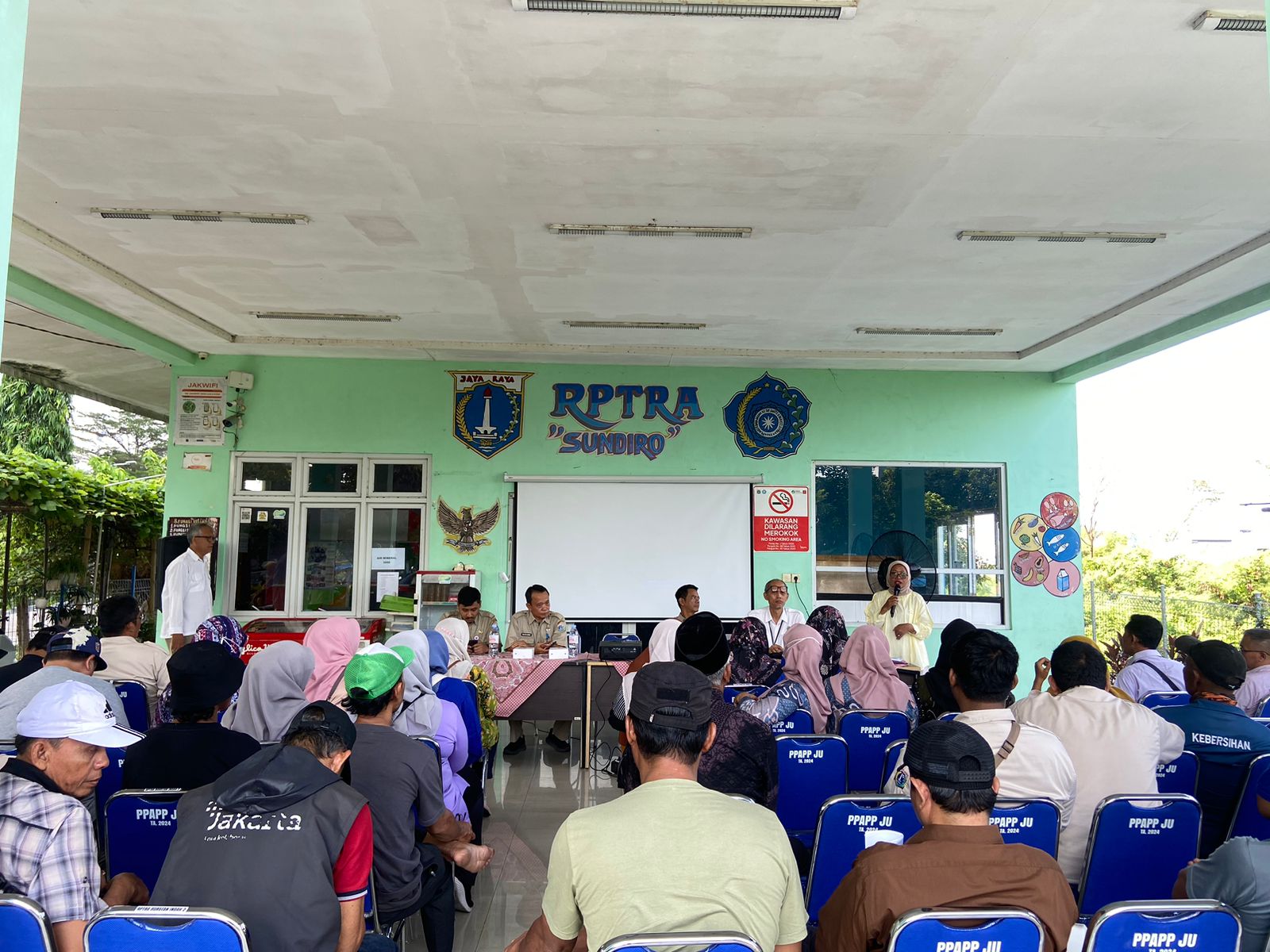 PELATIHAN PENGOLAHAN SAMPAH 1