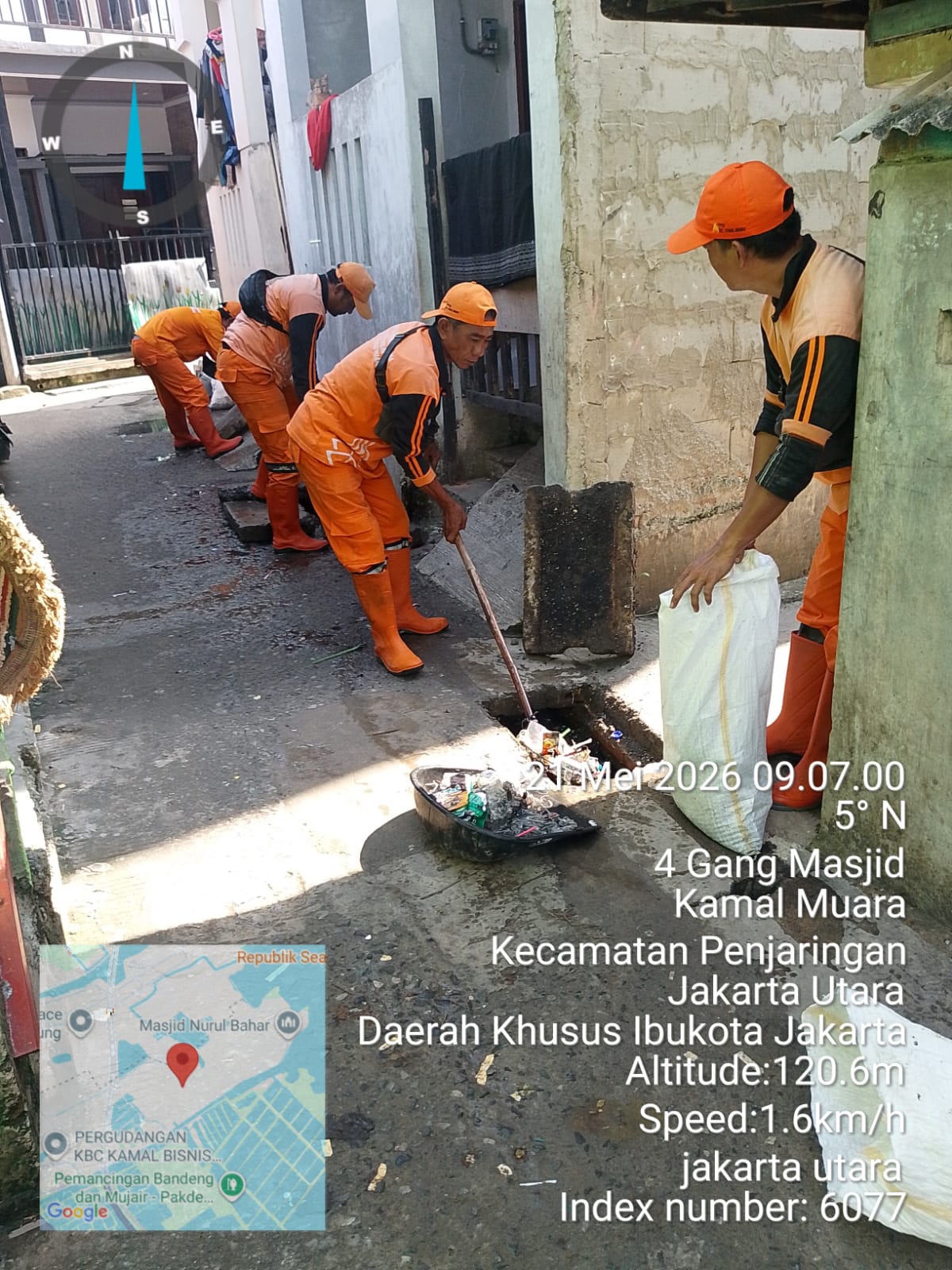 PPSU Kamal Muara Bergerak Cepat, Pembersihan Saluran Air di RW 01 Perkuat Upaya Cegah Genangan 1