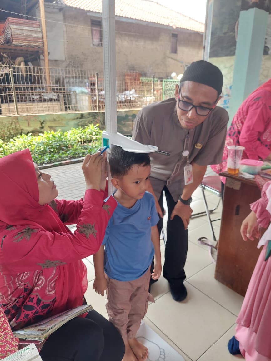 Posyandu Lansia dan Balita RW 010 Pademangan Timur Berjalan Lancar 3