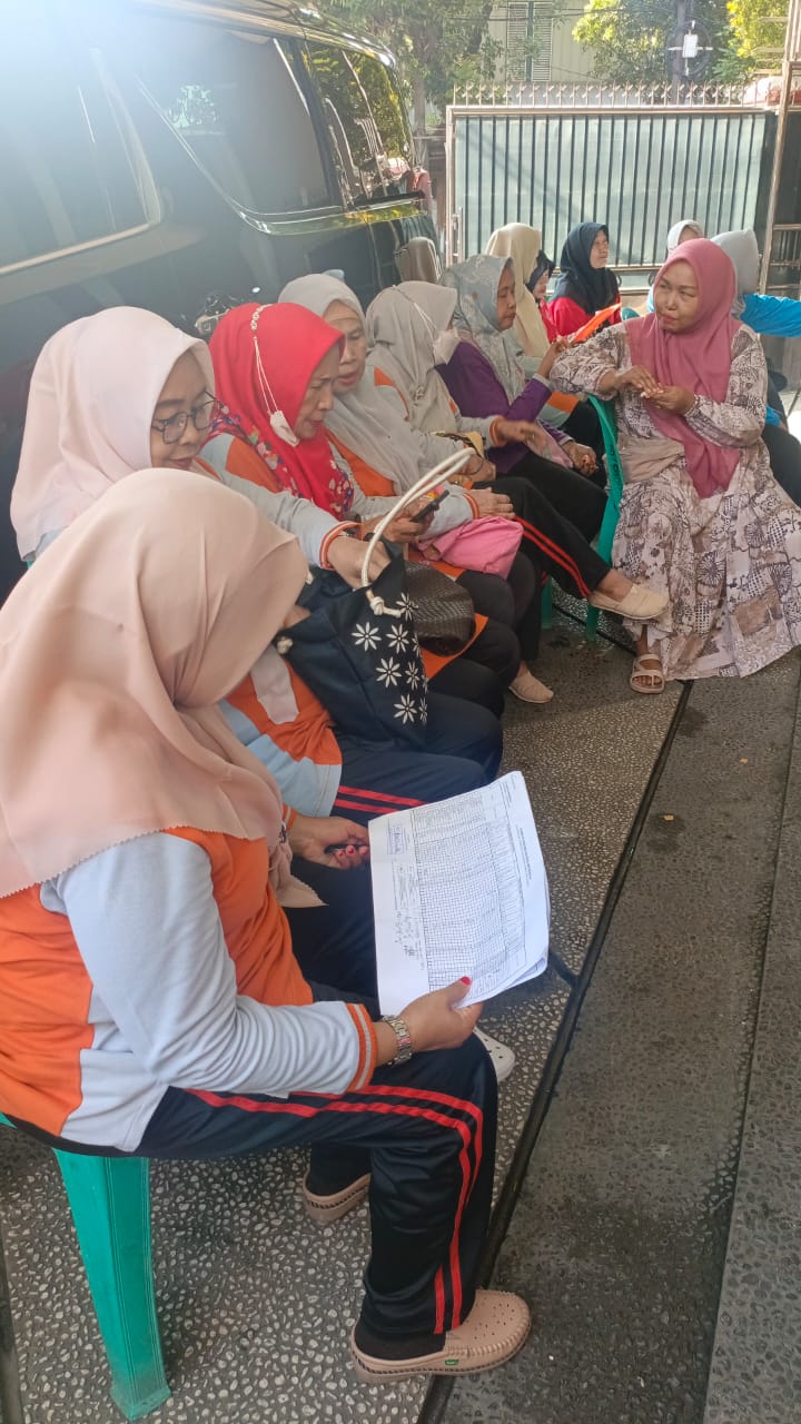 Kader Jumantik RW 04 Kelurahan Sukapura Gencarkan Pemeriksaan Jentik Nyamuk Cegah DBD 2