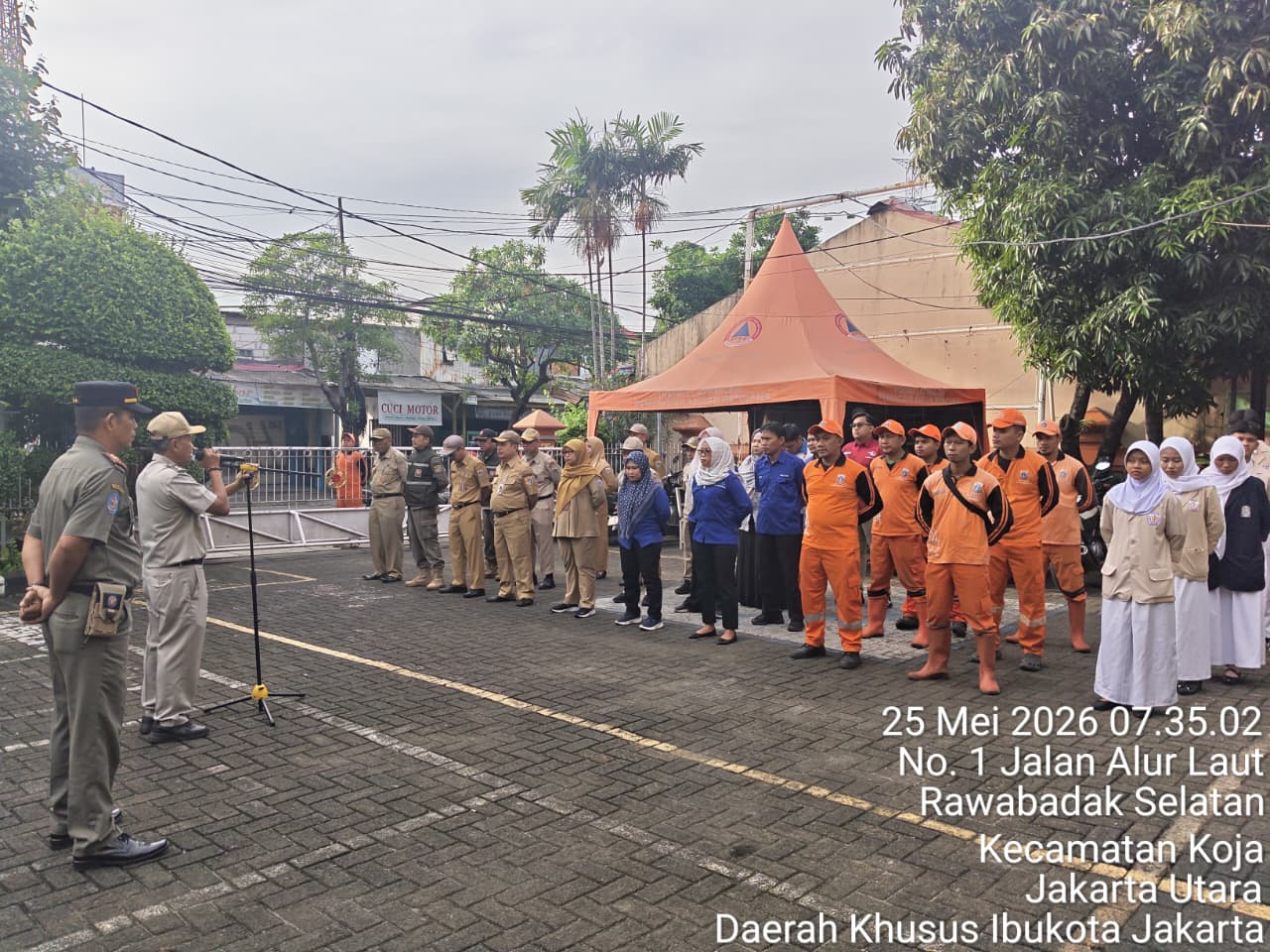 Apel Pagi Tingkat Kelurahan Rawa Badak Selatan Perkuat Disiplin dan Sinergi Pelayanan 2