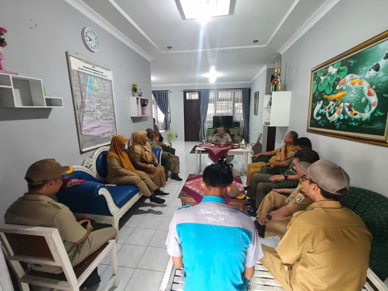Briefing Pegawai Tingkatkan Koordinasi dan Pelayanan di Kelurahan Rawa Badak Selatan 4