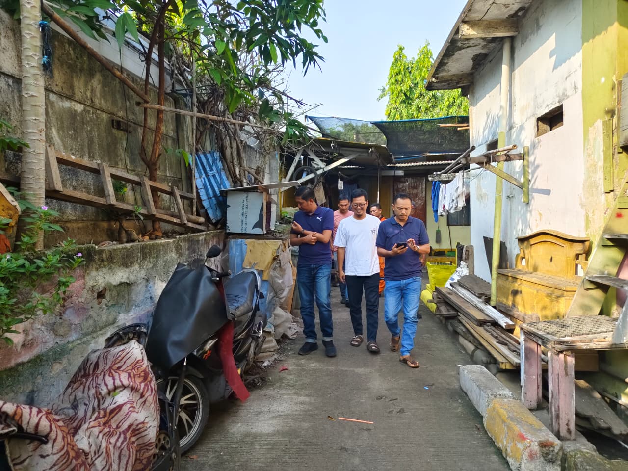 Kerja Bakti di RT 05 RW 06 Papanggo Perkuat Gotong Royong dan Kepedulian Lingkungan 2