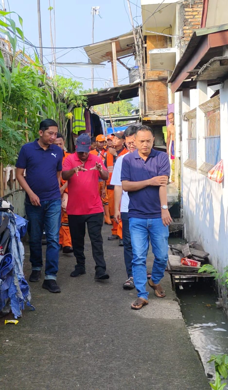 Kerja Bakti di RT 05 RW 06 Papanggo Perkuat Gotong Royong dan Kepedulian Lingkungan 3