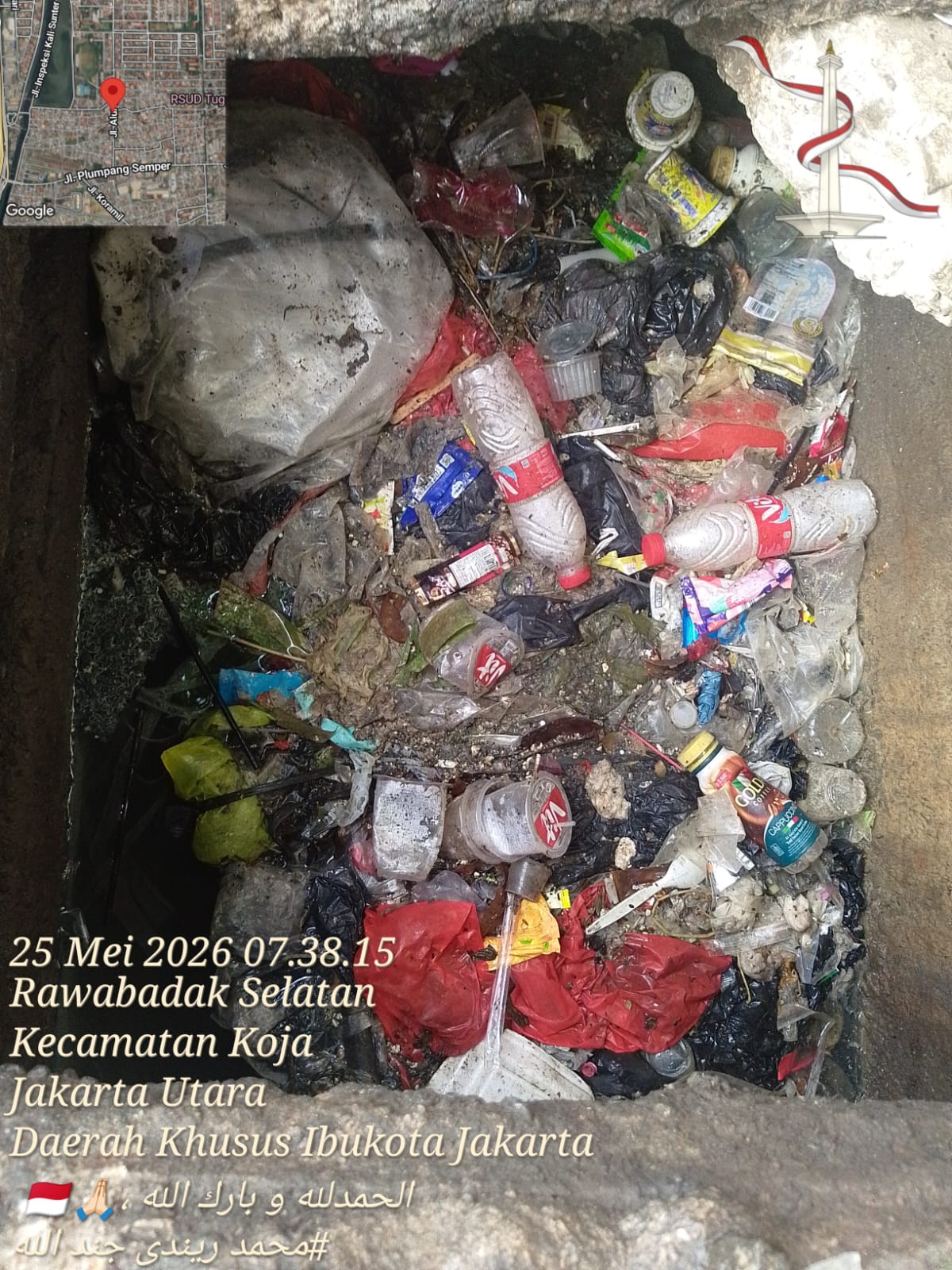 PPSU Rawa Badak Selatan melaksanakan Normalisasi Saluran dan Penyapuan Jalan di Wilayah Rawa Badak Selatan 4