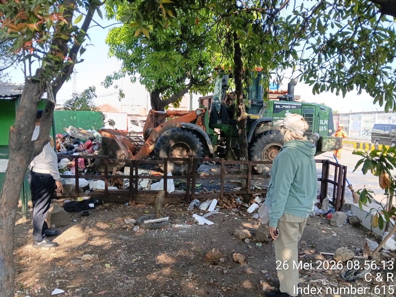 Monitoring dan Koordinasi Pengangkutan Sampah di Taman dan TPS Terminal Tanjung Priok 3