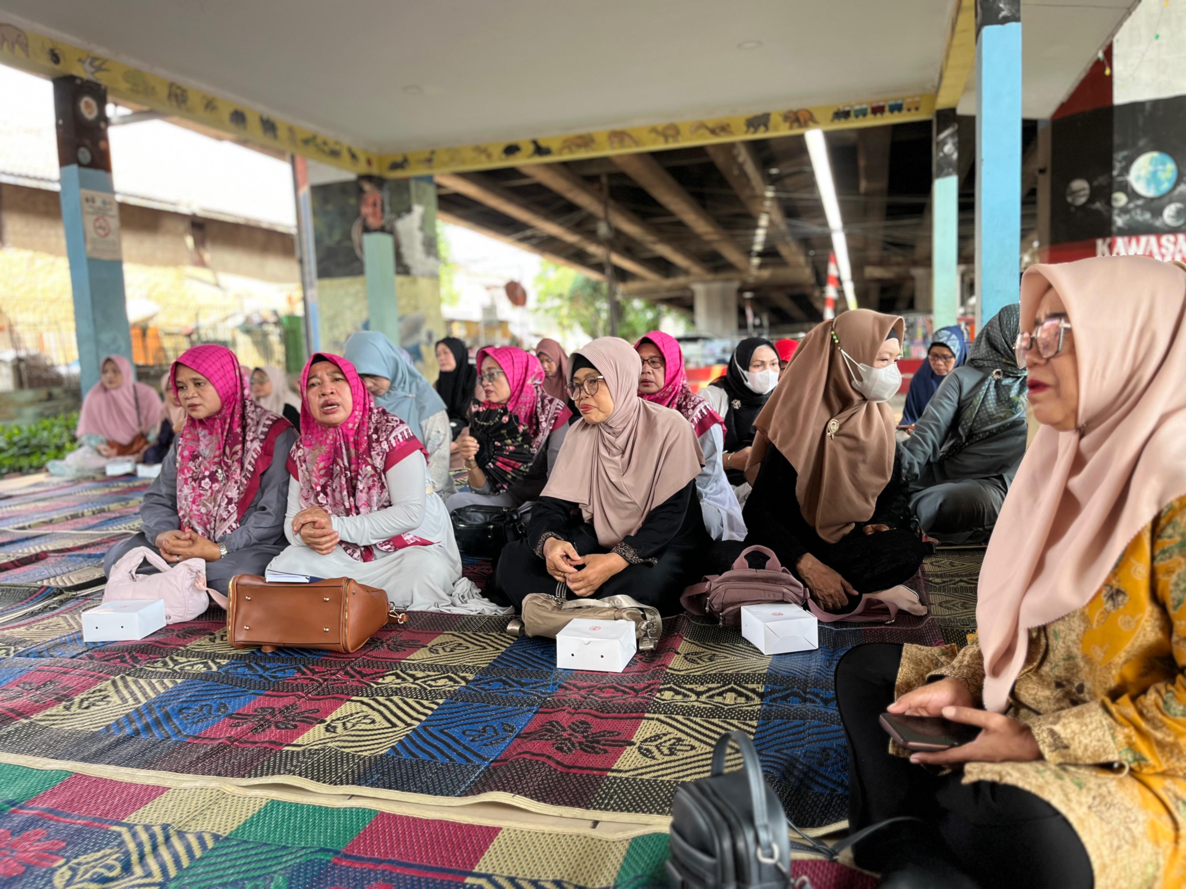 Kegiatan Pengajian PKK Kelurahan Pademangan Timur 3