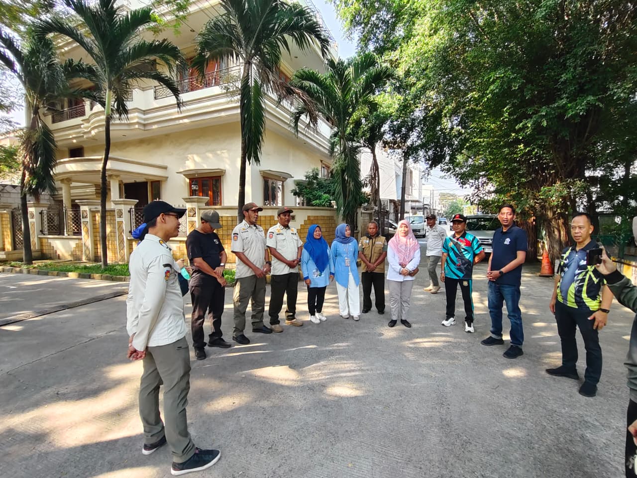 Kelurahan Papanggo Gelar PSN Mandiri di RW 04 untuk Cegah Penyebaran DBD 7