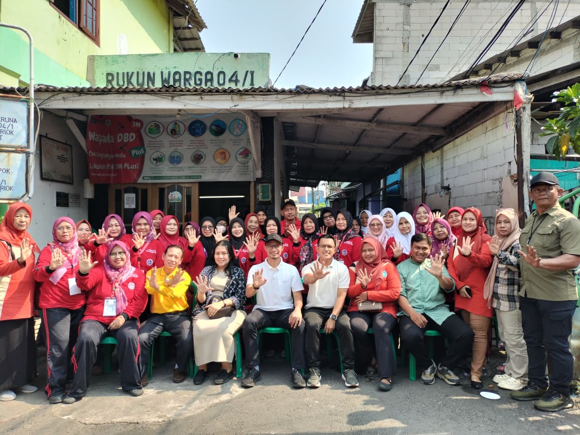 Kegiatan Pemberantasan Sarang Nyamuk (PSN) Jumantik di Wilayah RW.04 Kelurahan Tanjung Priok 1