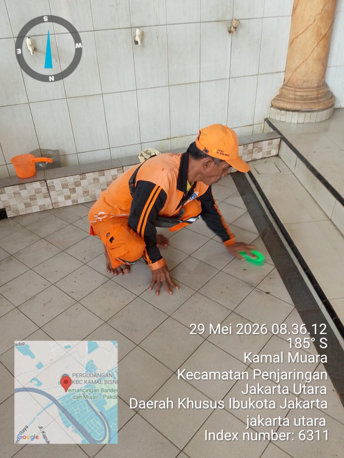 PPSU Kamal Muara Gelar Bersih-Bersih Masjid, Wujud Kepedulian terhadap Kebersihan Rumah Ibadah 4