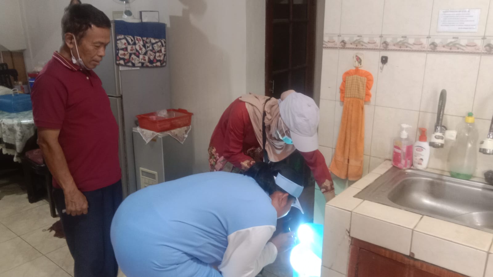 Monitoring Pemberantasan Sarang Nyamuk di RW 014 Kelurahan Kelapa Gading Timur 7