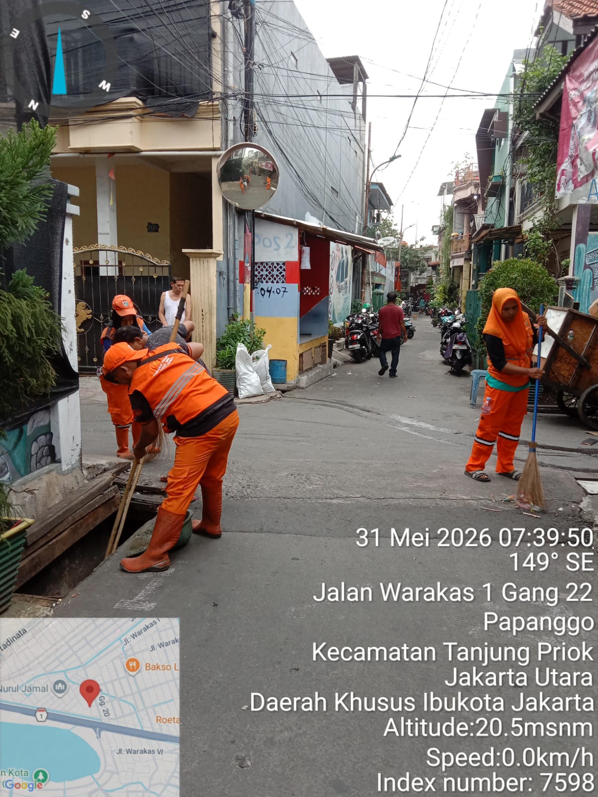 Kerja Bakti RW 07 Papanggo Perkuat Semangat Gotong Royong dan Kepedulian Lingkungan 8