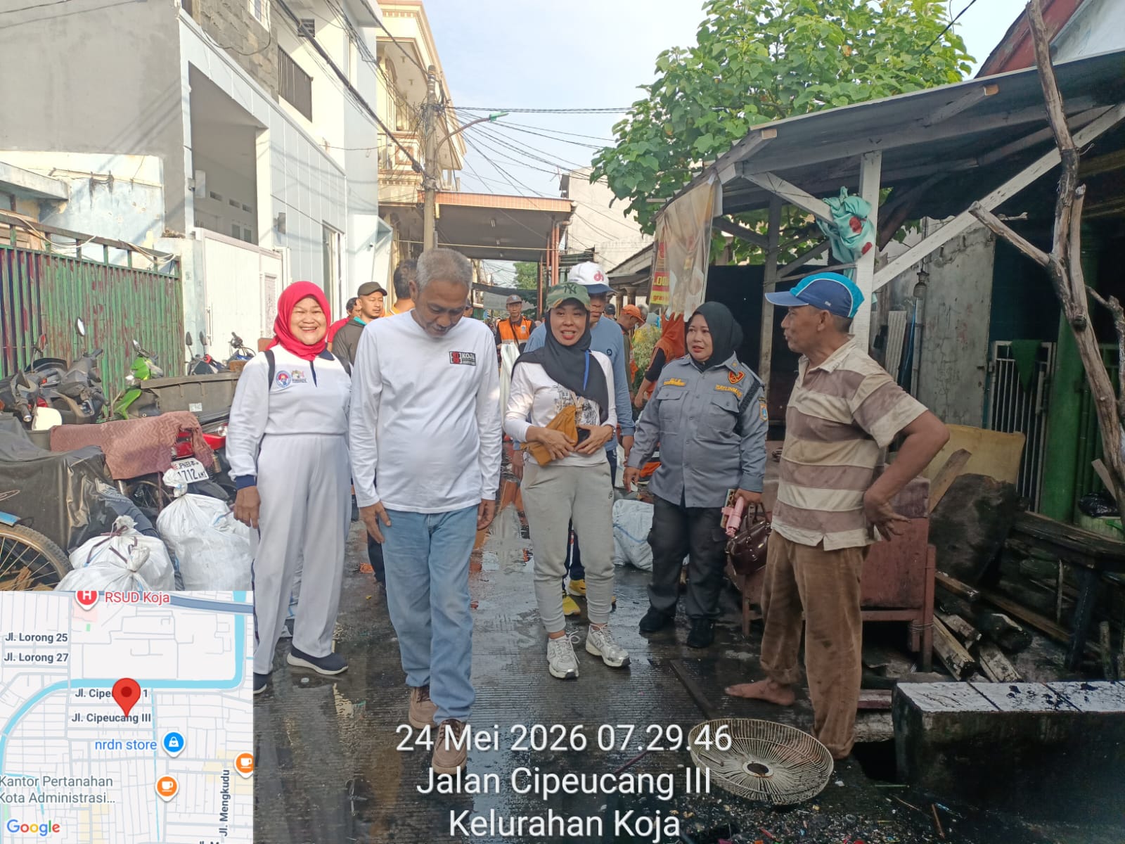 Kerja Bakti di Wilayah RW 013 Kelurahan Koja 1