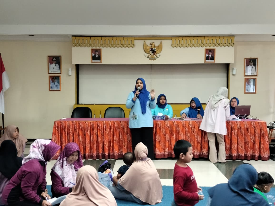 Pelaksanaan Kegiatan Pemberian Makanan Tambahan (PMT) Lokal di Aula Lantai 3 Kantor Kelurahan Tanjung Priok 5