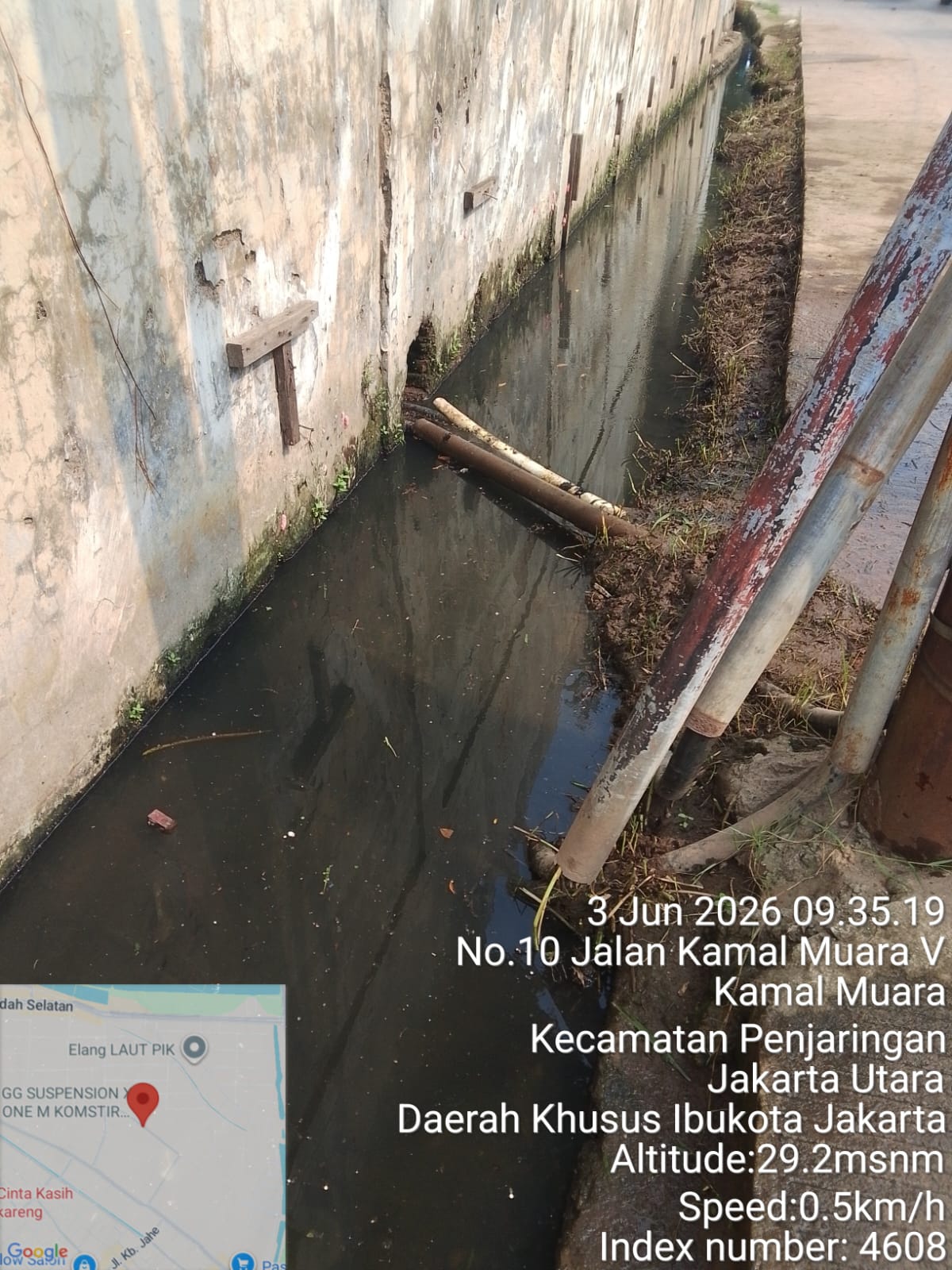 PPSU Kamal Muara Bergerak Cepat Tata Lingkungan, Pembersihan Saluran dan Pembabatan Rumput Liar Perkuat Kenyamanan Wilayah 4