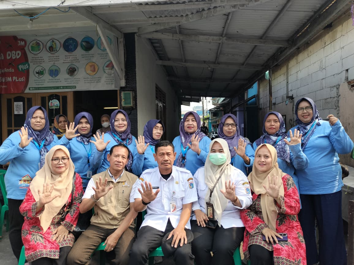 Monitoring Posyandu Balita dan Lansia di Wilayah RW.04, RW.07, dan RW.011 Kelurahan Tanjung Priok 4