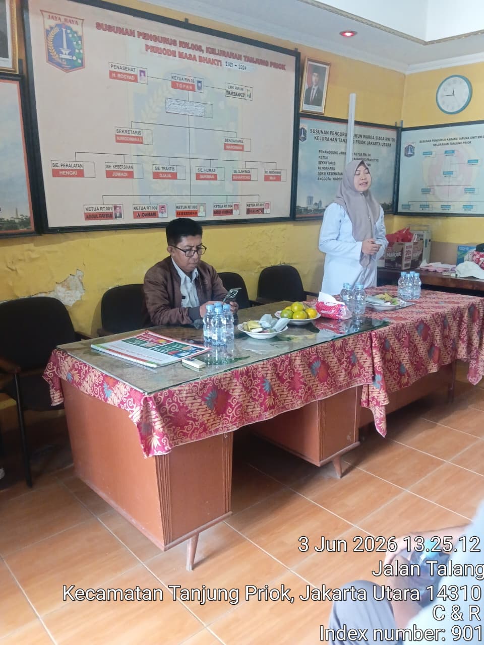 Sosialisasi Instruksi Gubernur Provinsi DKI Jakarta tentang Gerakan Pemilahan dan Pengolahan Sampah di RW.015 dan RW.08 Kelurahan Tanjung Priok 2
