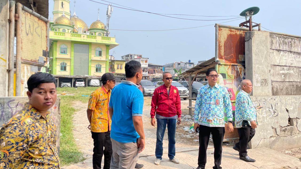 Survei dan Koordinasi kepada kepala pasar jaya ( pasar impres ). 3