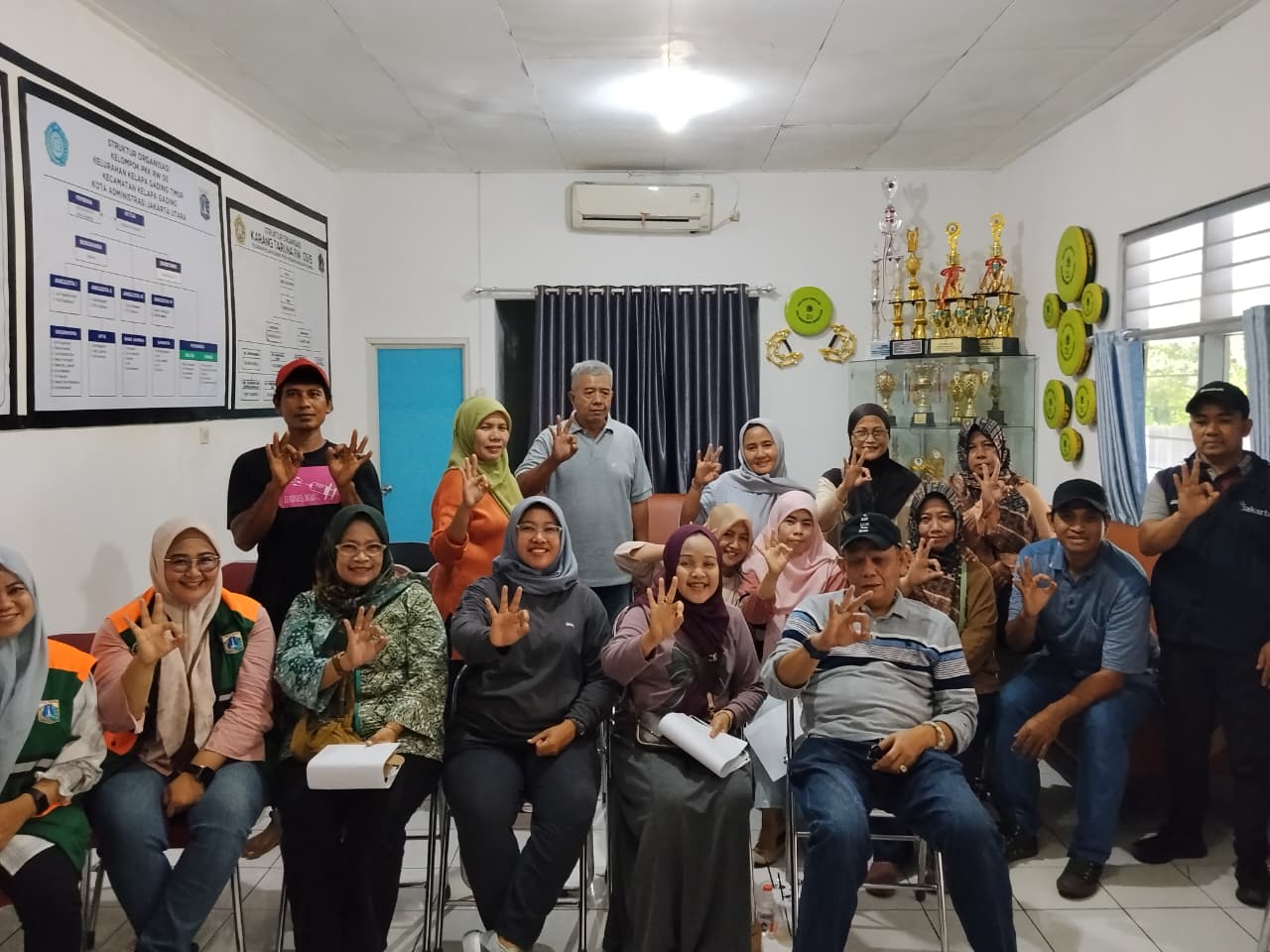 Kolaborasi Pemerintah dan Warga, Gerakan Pilah Sampah dari Sumber Disosialisasikan di RW 05 4