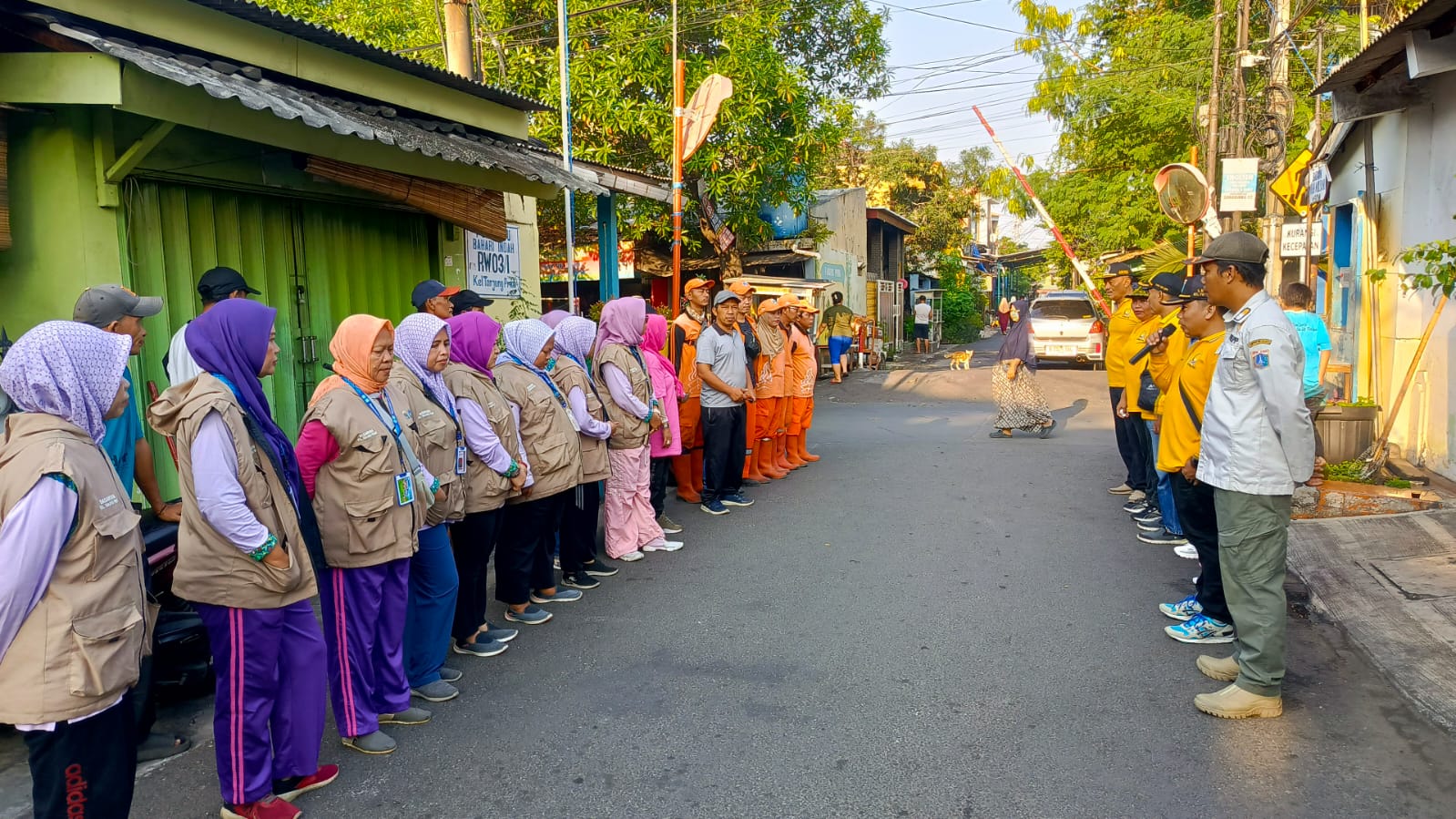 Kerja Bakti di Wiyalah RW.01 Kelurahan Tanjung Priok 1