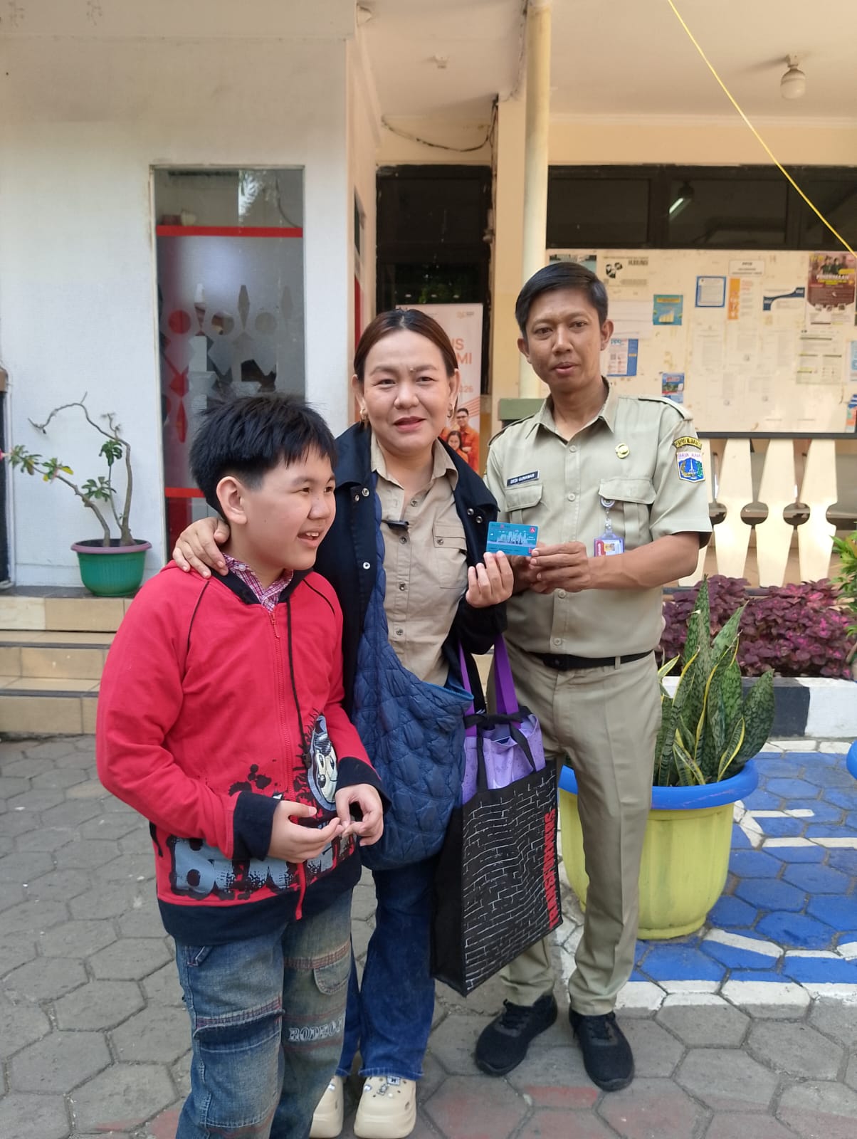 Pendistribusian Bantuan Sosial PKD Kelurahan Pademangan Timur Tahun 2026 1