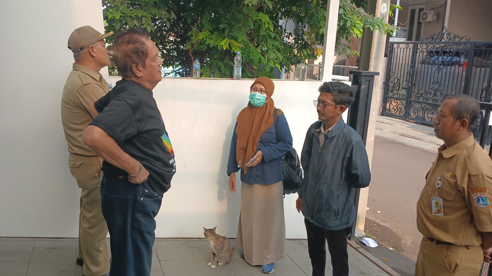 Kolaborasi Kelurahan dan Sudin KPKP Tangani Aduan Lingkungan di RW 09 1