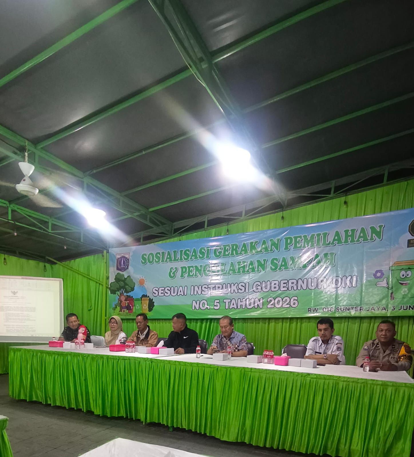 Sosialisasi Gerakan Pemilihan dan Pengelolaan Sampah Dari Sumber di RW 10 Kelurahan Sunter Jaya 1