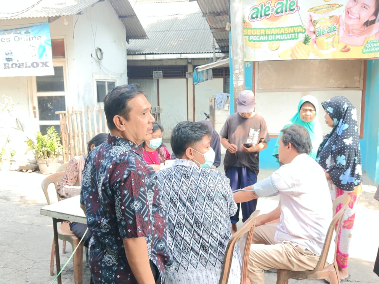 Monitoring Pelayanan Pemeriksaan Kesehatan Gratis di Kelurahan Rawa Badak Selatan 2