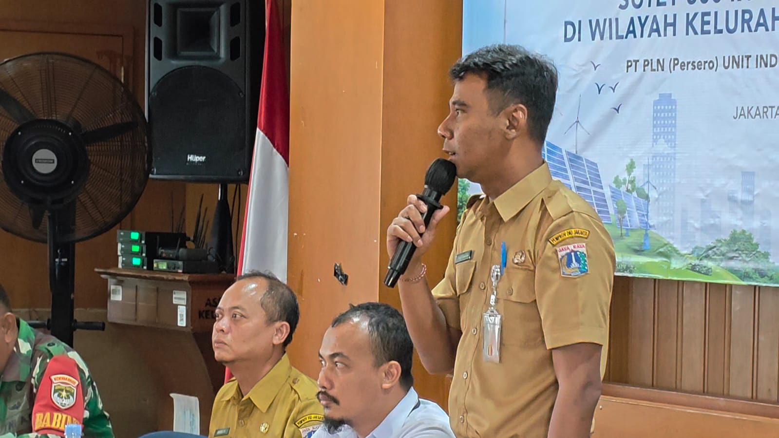 Penyampaian Nilai Kompensasi ROW SUTET 800 kV Priok–Muara Tawar di Rawa Badak Selatan senin 15 Juni 2026 1