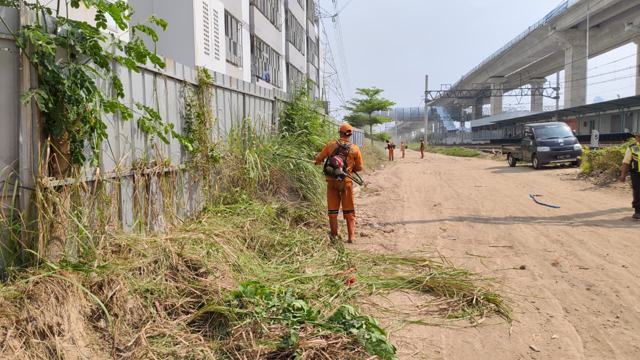 Pemkot Jakarta Utara Perkuat Penataan Kawasan JIS melalui Aksi Bersih Lingkungan dan Monitoring Wilayah 6