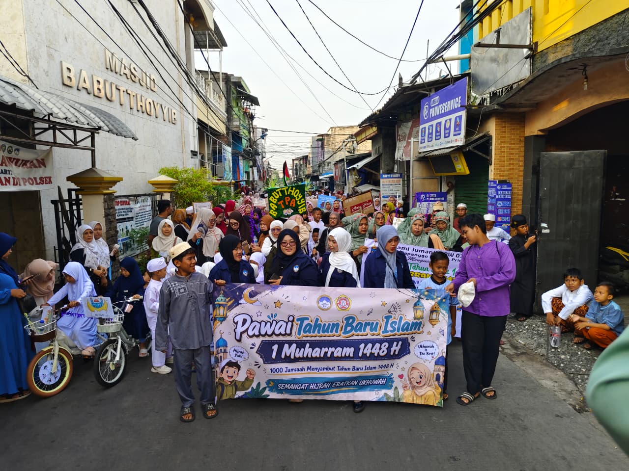 Semarak Tahun Baru Islam 1448 Hijriah, Sekitar 1.400 Warga Meriahkan Pawai Muharam di RW 03 Papanggo 5