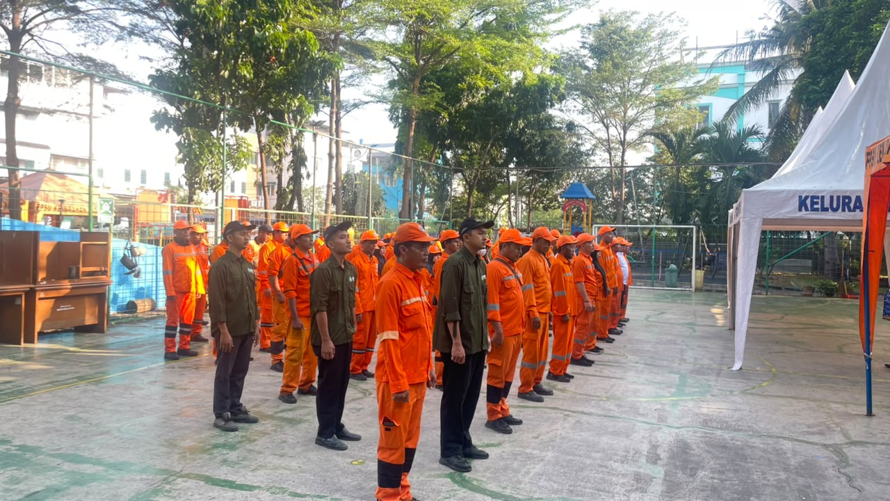 Apel Rabu Rutin PJLP PPSU dan PJLP Rptra Budi Mulia Kelurahan Pademangan Barat. 2