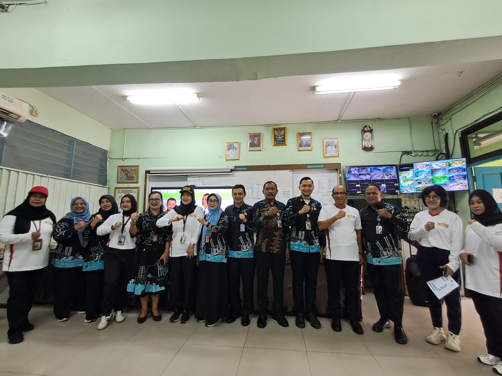 Kegiatan Cek Kesehatan Gratis (CKG) Bersama Kantor Staf Presiden di Kelurahan Kapuk Muara 1