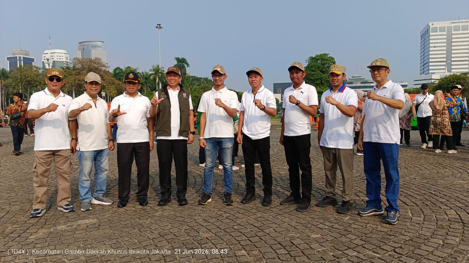 Kelurahan Papanggo Ikuti Apel Siaga “Jaga Jakarta Pilah Sampah” Tahun 2026 di Monas 8